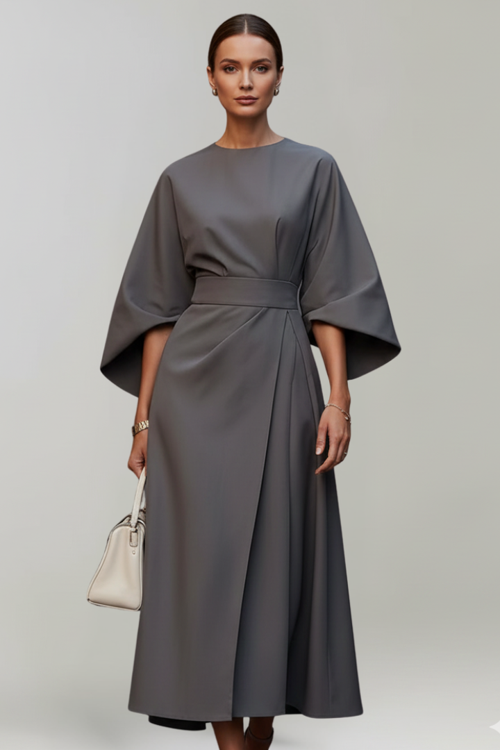 Robe Midi Élégante Ceinturée